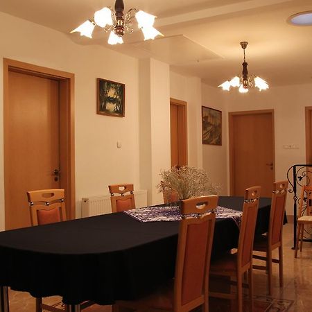 Pacsirta Vendeghaz Hotel Egerszalok Bagian luar foto