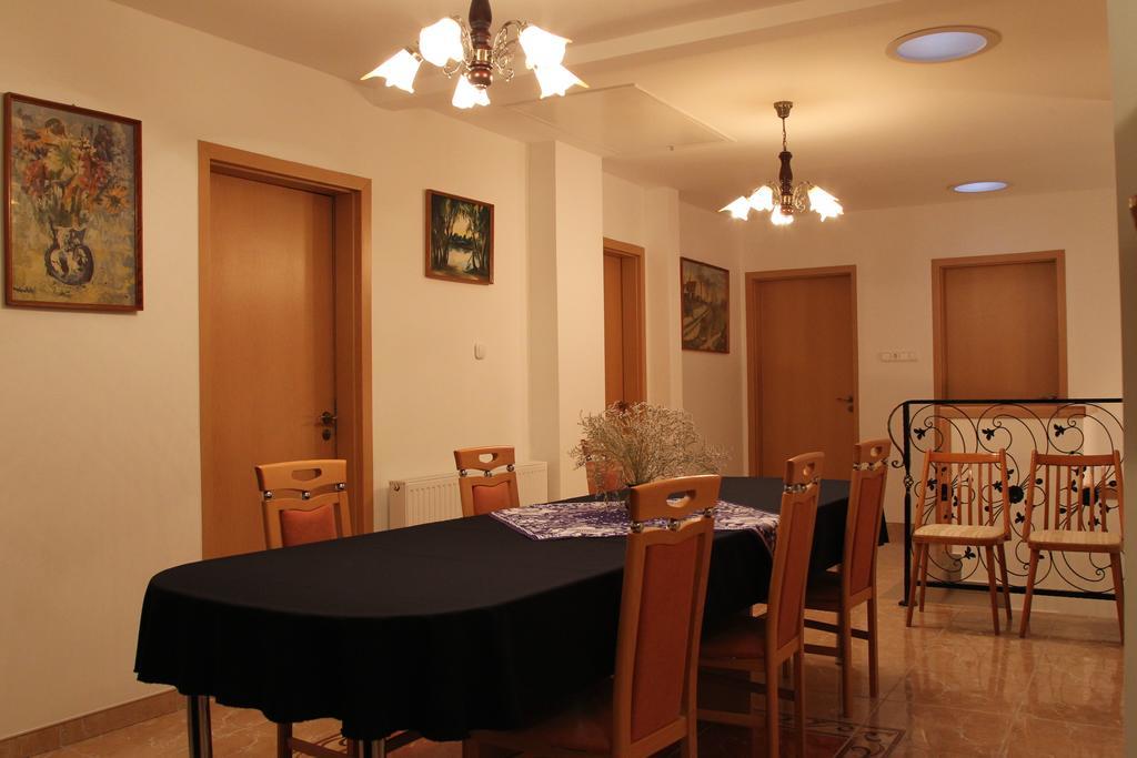 Pacsirta Vendeghaz Hotel Egerszalok Bagian luar foto